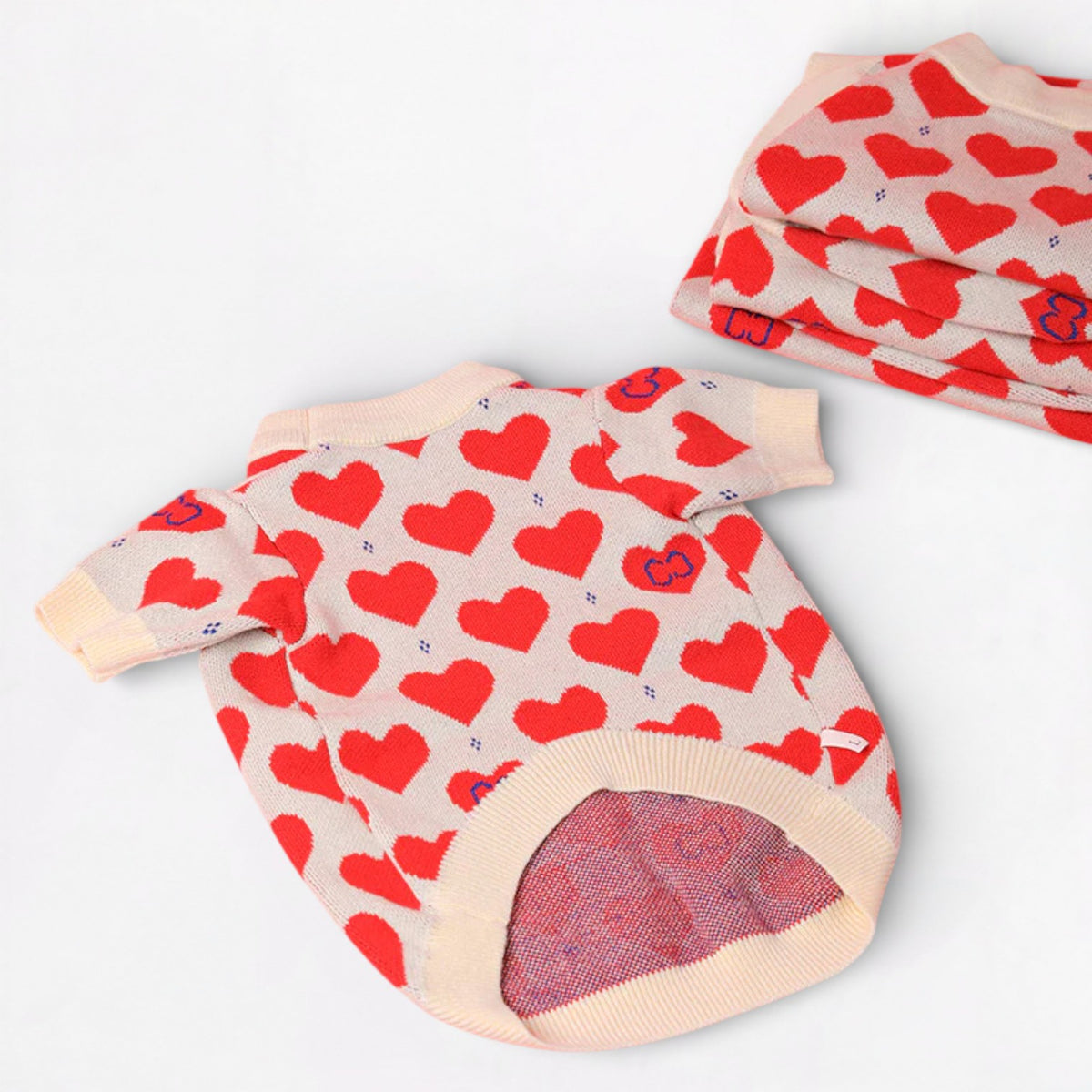 Lovello-Pugs-Hearts-Sweater.jpg