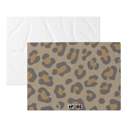 Bambi - Pug Blanket
