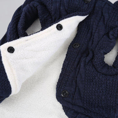 Snuggle-Pug-Winter-Sweater.jpg