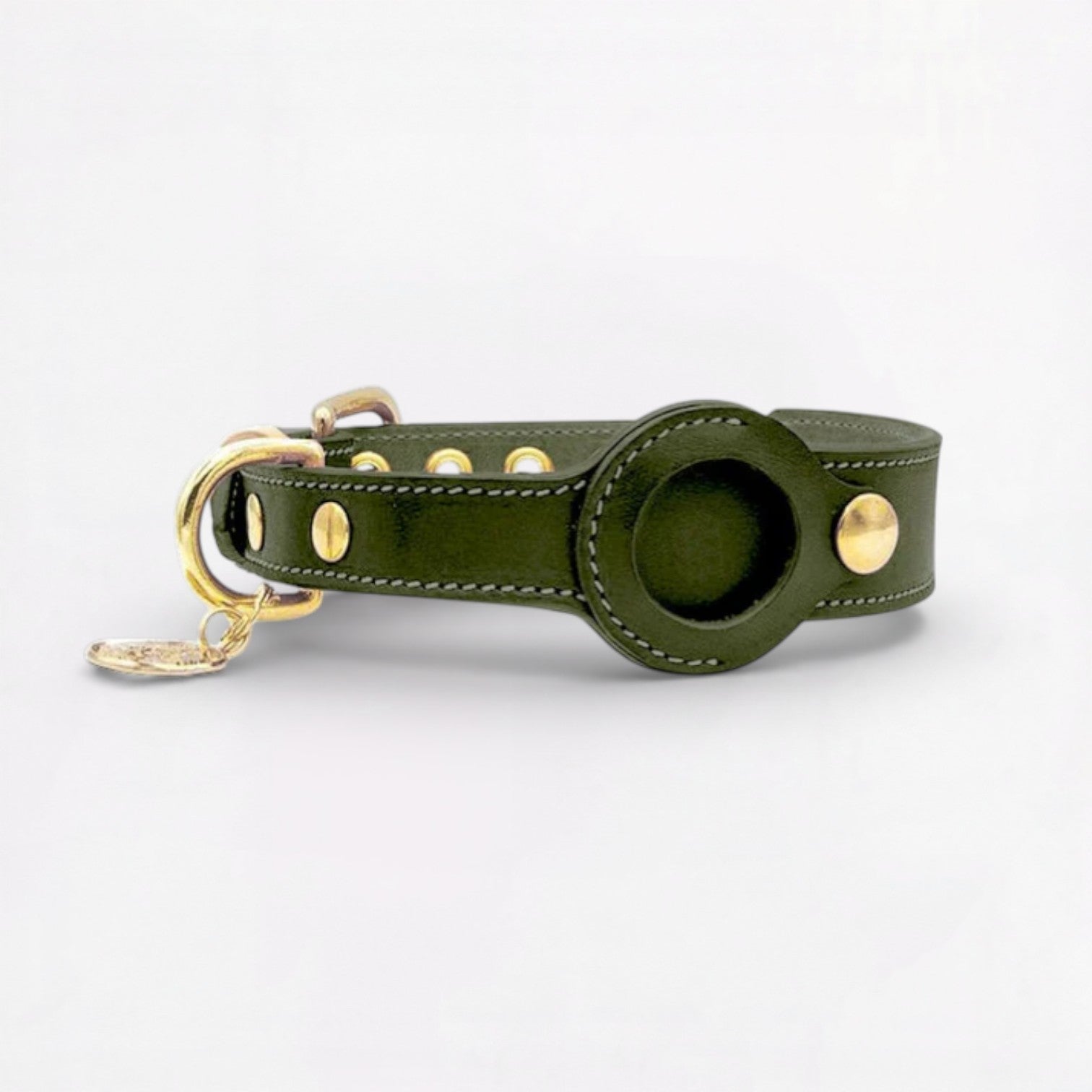 TrackPaw-Pug-Airtag-Leather-Collar.jpg