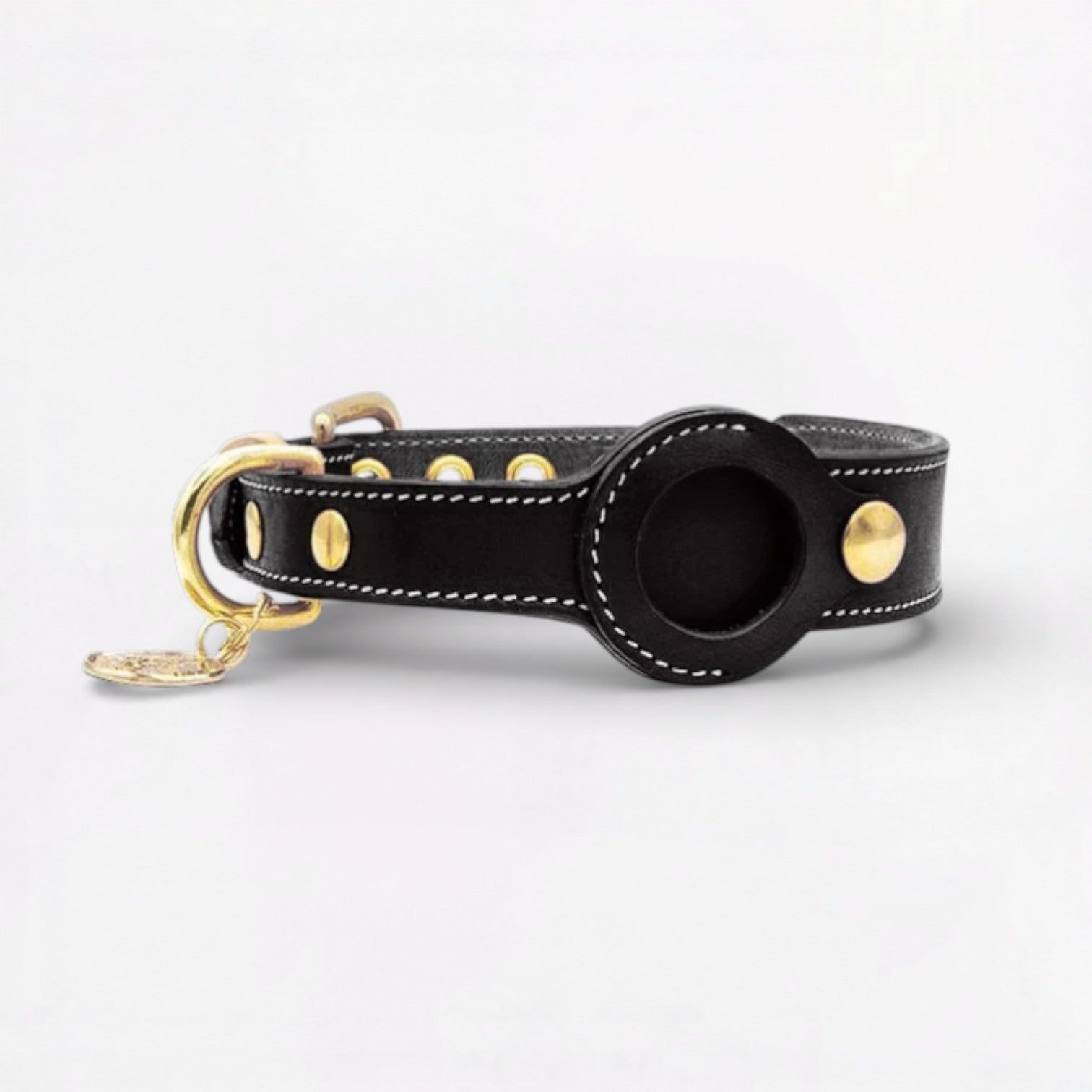 TrackPaw-Pug-Airtag-Leather-Collar.jpg