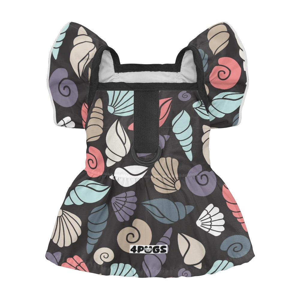 Coco - pug summer fashion