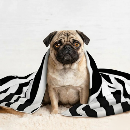 Daisy - Pug Blanket