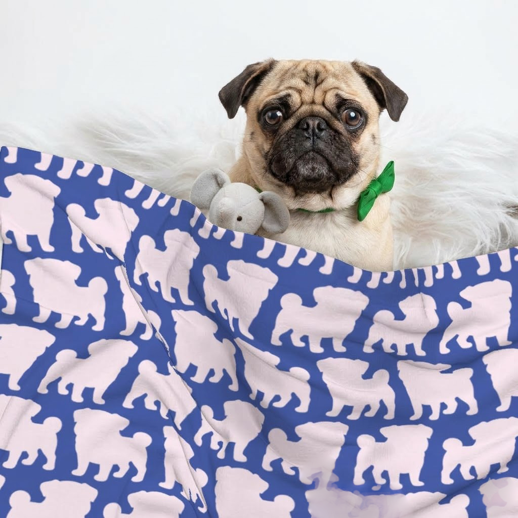 Blossom - Pug  Blanket