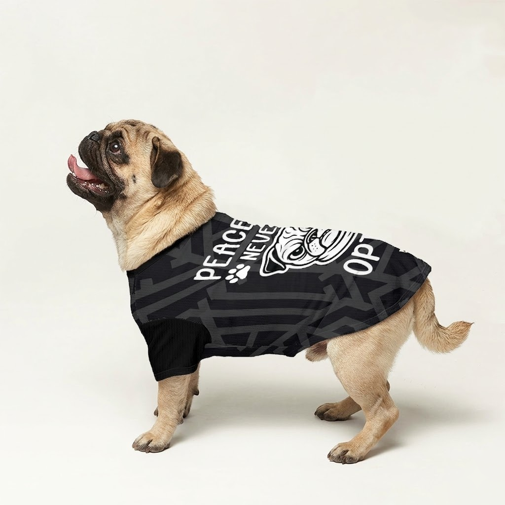 Juno - Pug Wool Sweater
